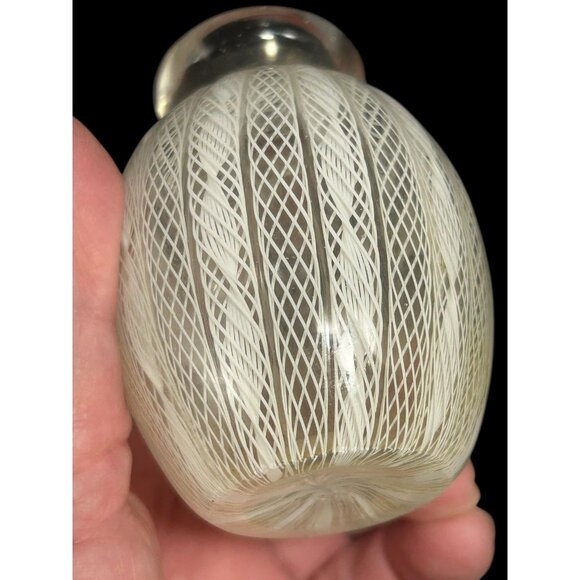 Vintage Murano Venetian Glass White Latticino Adventurine 2 7/8" Miniature Vase - Picture 4 of 8